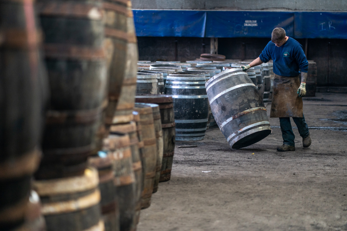 Les défis uniques du prêt de whisky