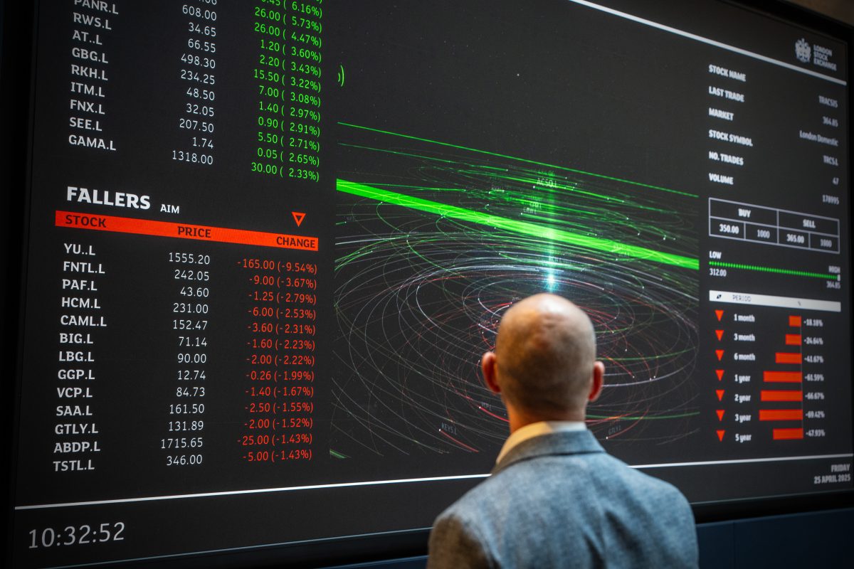 Le conflit iranien provoque le pire mois de sorties de fonds depuis le budget de l’automne