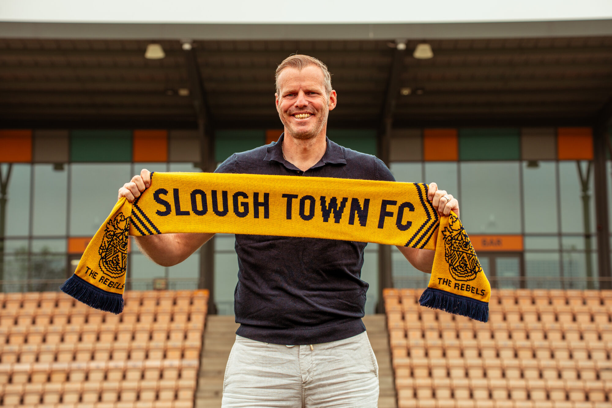 Alan Julian laisse sa marque à Slough Town alors que l’équipe 26/27 prend forme – Football dans le Berkshire